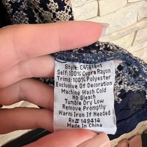 Johnny Was EUC Helena Kimono, Floral Embroidered size Medium - Picture 11 of 13